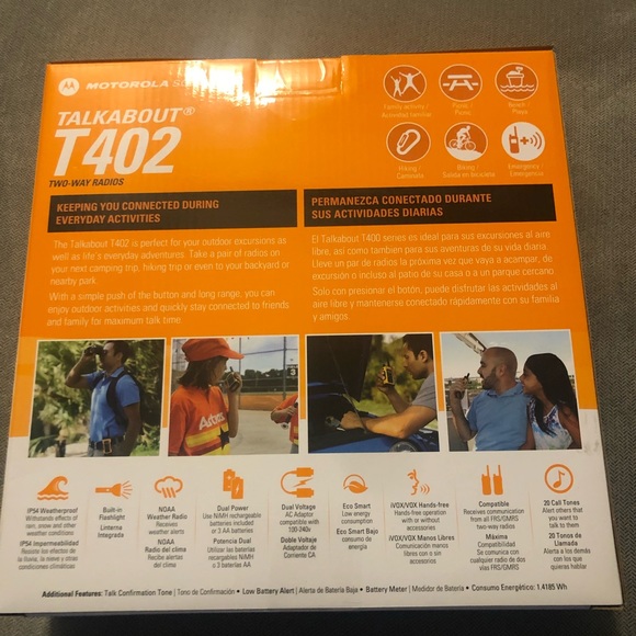 MOTOROLA Talkabout T402 Rechargeable 2-Way Radios BRAND NEW IN BOX (2 pack) - Picture 3 of 14